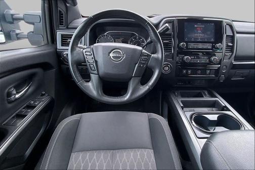 Glacier White 2024 Nissan Titan SV