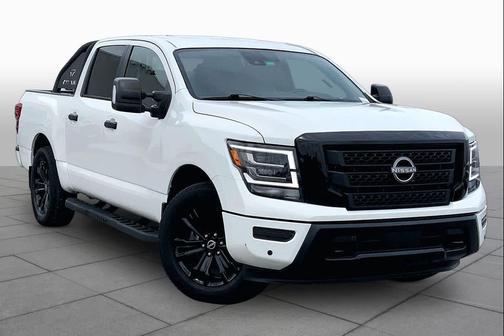 Glacier White 2024 Nissan Titan SV