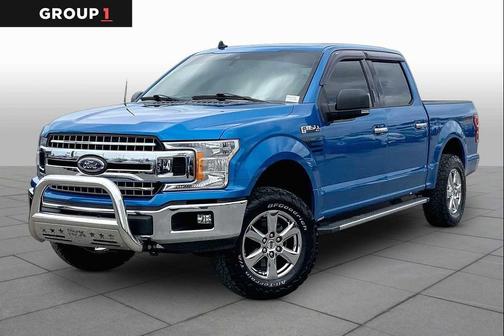 Velocity Blue Metallic 2019 Ford F-150 XLT