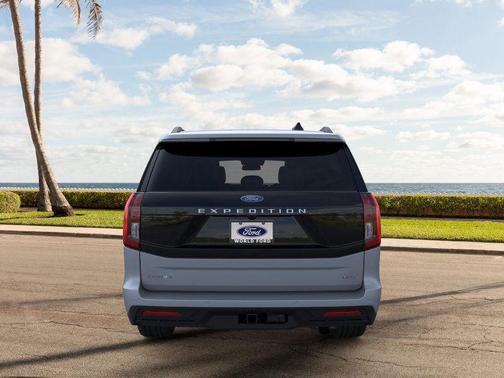 2026 Ford Expedition Max Active 4x2