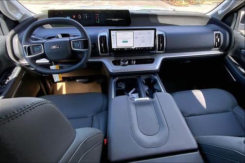 2026 Ford Expedition Max Active 4x2