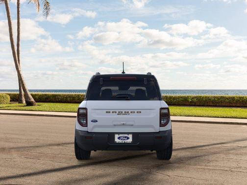 Space White Metallic 2026 Ford Bronco Sport Big Bend