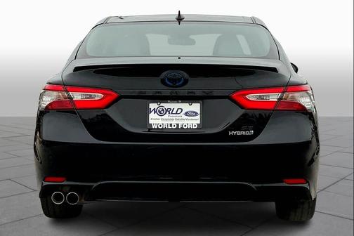 2019 Toyota Camry SE