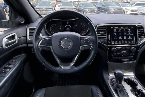 2022 Jeep Grand Cherokee Laredo