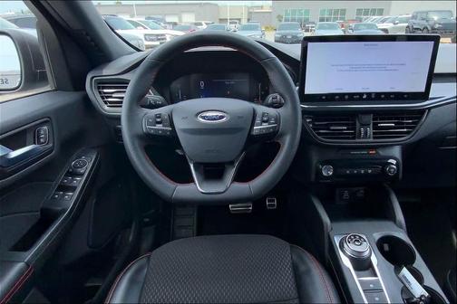 Iconic Silver Metallic 2024 Ford Escape ST-Line