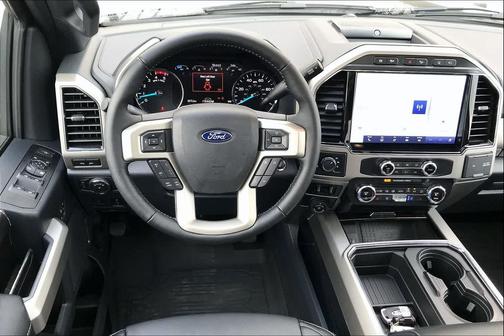 2022 Ford F-350 Lariat