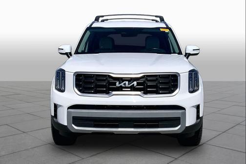 Glacial White Pearl 2024 Kia Telluride S