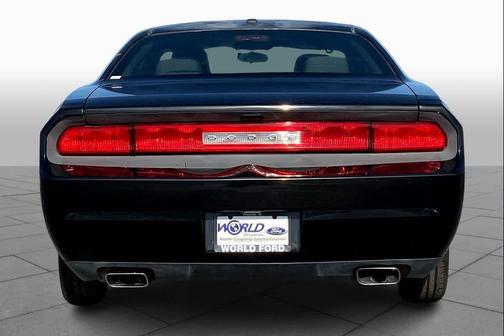 2011 Dodge Challenger Base