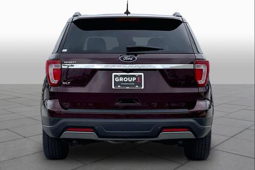Burgundy Velvet Metallic Tinted Clearcoat 2019 Ford Explorer XLT