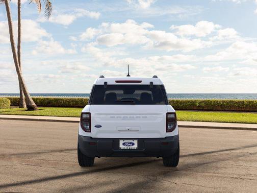 Oxford White 2026 Ford Bronco Sport Big Bend