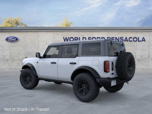 Oxford White 2026 Ford Bronco Badlands