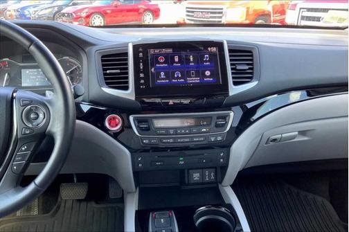 2018 Honda Pilot Elite