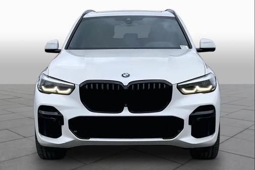Mineral White Metallic 2022 BMW X5 sDrive40i
