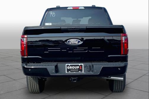 Agate Black Metallic 2026 Ford F-150 STX