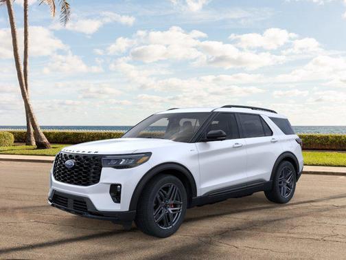 Star White Metallic Tri-Coat 2026 Ford Explorer ST-Line