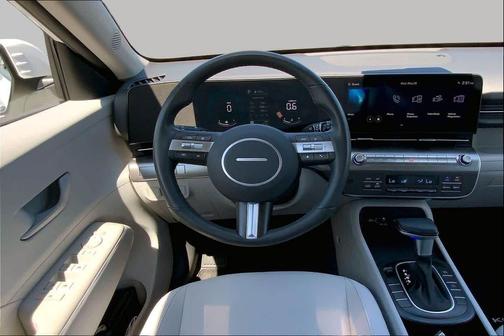 Atlas White 2024 Hyundai KONA SEL