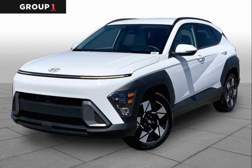 Atlas White 2024 Hyundai KONA SEL