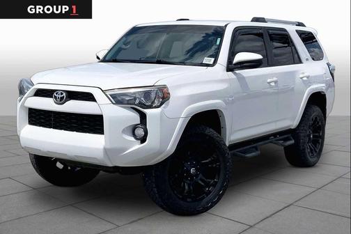 Super White 2019 Toyota 4Runner SR5