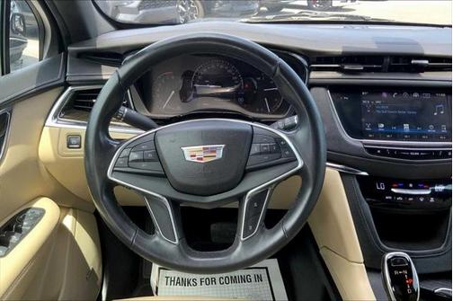 2017 Cadillac XT5 Base