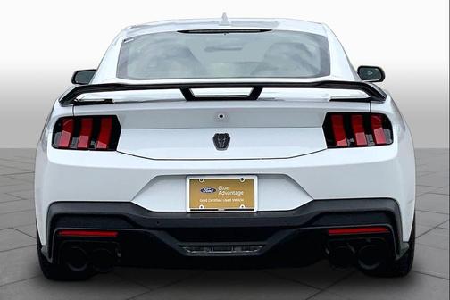 Oxford White 2025 Ford Mustang Dark Horse Fastback