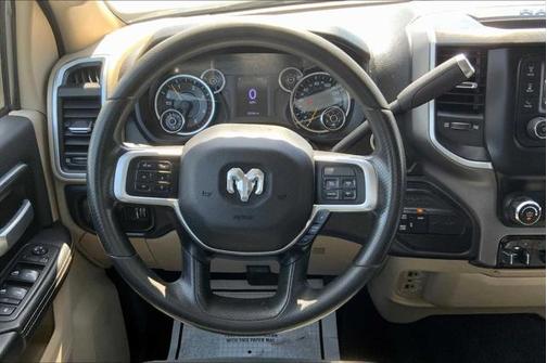 2021 RAM 3500 Big Horn Crew Cab 4x4 8' Box
