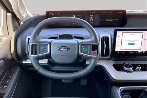 Agate Black Metallic 2025 Ford Expedition Active