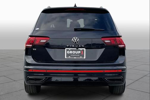 2023 Volkswagen Tiguan 2.0T SE R-Line Black