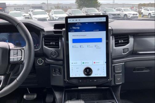 2025 Ford F-150 Lightning Platinum