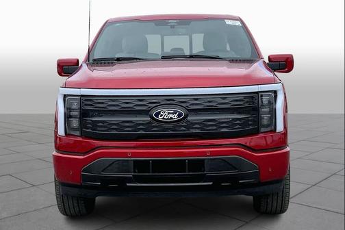 2025 Ford F-150 Lightning Platinum