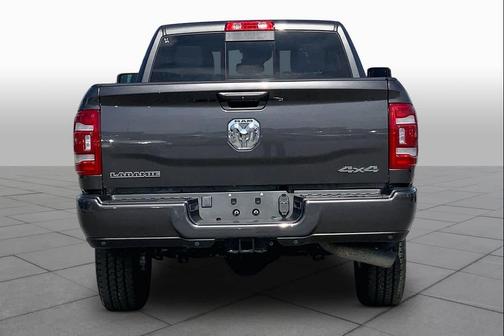 Granite Crystal Metallic Clearcoat 2024 RAM 2500 Laramie Crew Cab 4x4 6'4' Box