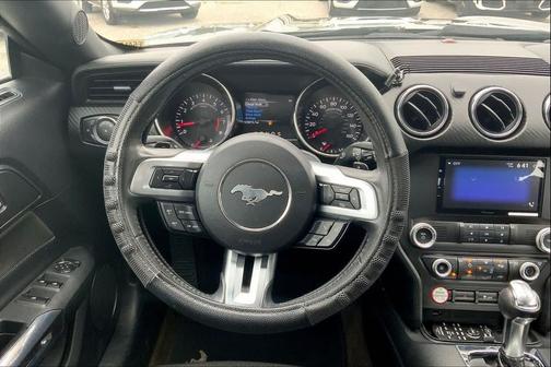 2015 Ford Mustang V6