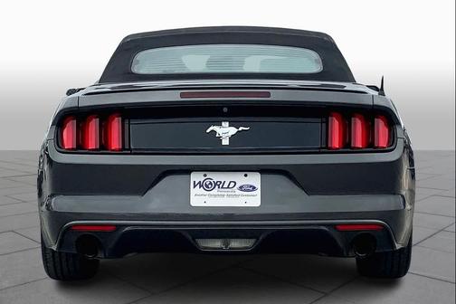2015 Ford Mustang V6