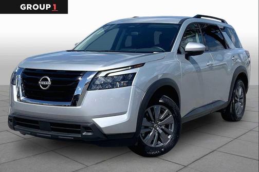 Brilliant Silver Metallic 2025 Nissan Pathfinder SV 4WD