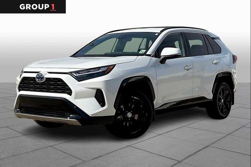 2024 Toyota RAV4 Hybrid SE