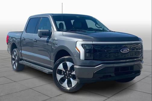 2022 Ford F-150 Lightning Platinum