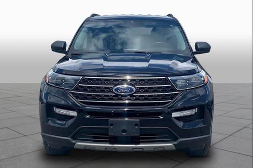 Agate Black Metallic 2023 Ford Explorer XLT