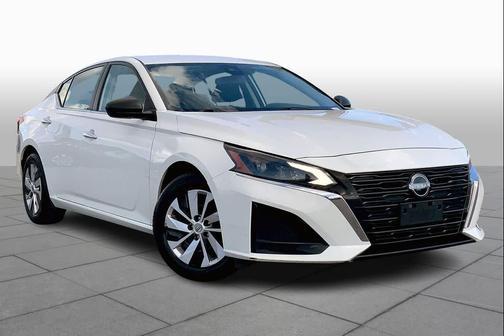 2024 Nissan Altima S FWD