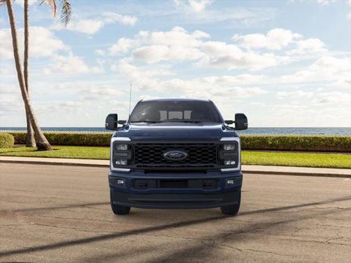 2025 Ford F-350 Lariat