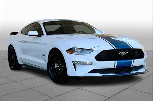 2021 Ford Mustang EcoBoost
