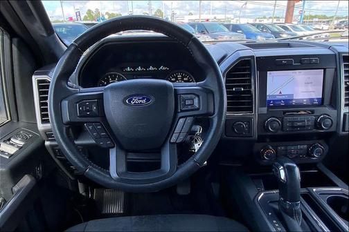 Velocity Blue Metallic 2020 Ford F-150 XLT