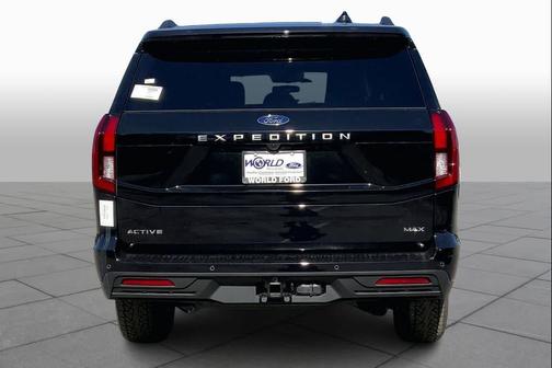 2025 Ford Expedition Max Active 4x4