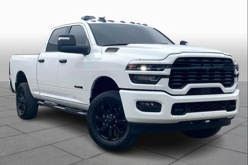 Bright White Clearcoat 2025 RAM 2500 Big Horn Crew Cab 4x4 6'4' Box