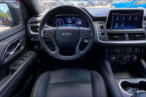 Black 2023 Chevrolet Suburban RST