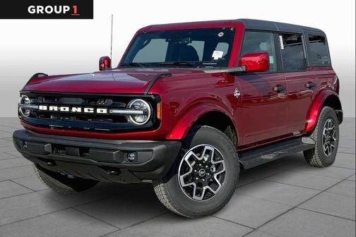 2026 Ford Bronco Outer Banks