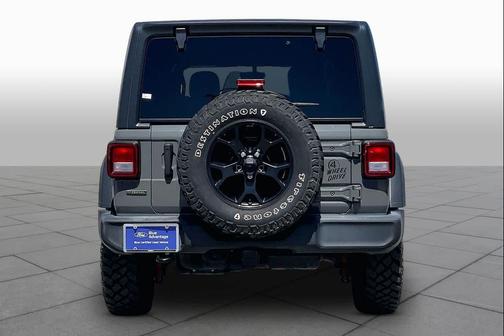 Sting-Gray Clearcoat 2021 Jeep Wrangler Willys