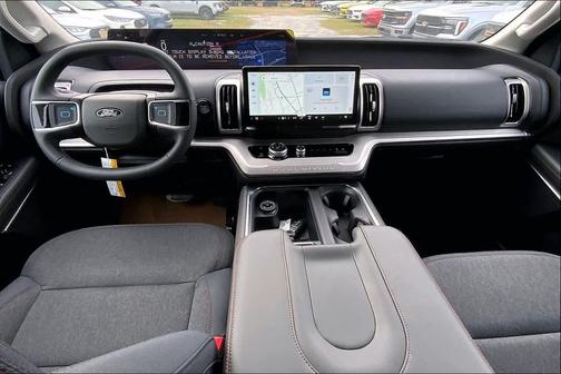 2025 Ford Expedition Max Active 4x2