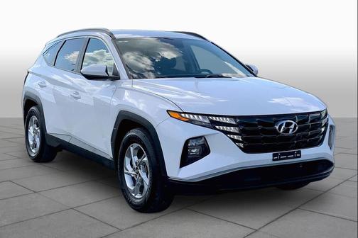 White Pearl 2024 Hyundai TUCSON SEL