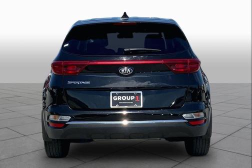 Black Cherry 2021 Kia Sportage LX