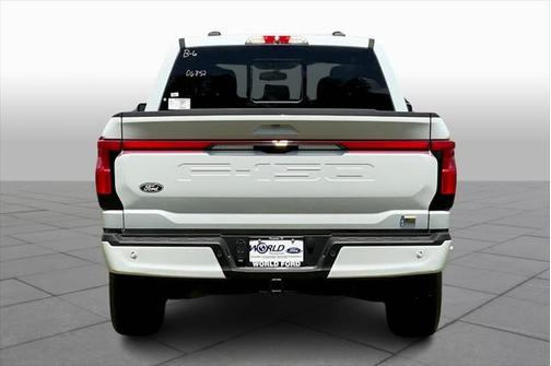 2025 Ford F-150 Lightning LARIAT