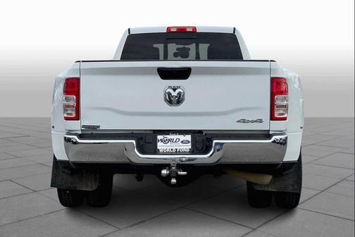 2021 RAM 3500 Tradesman Crew Cab 4x4 8' Box